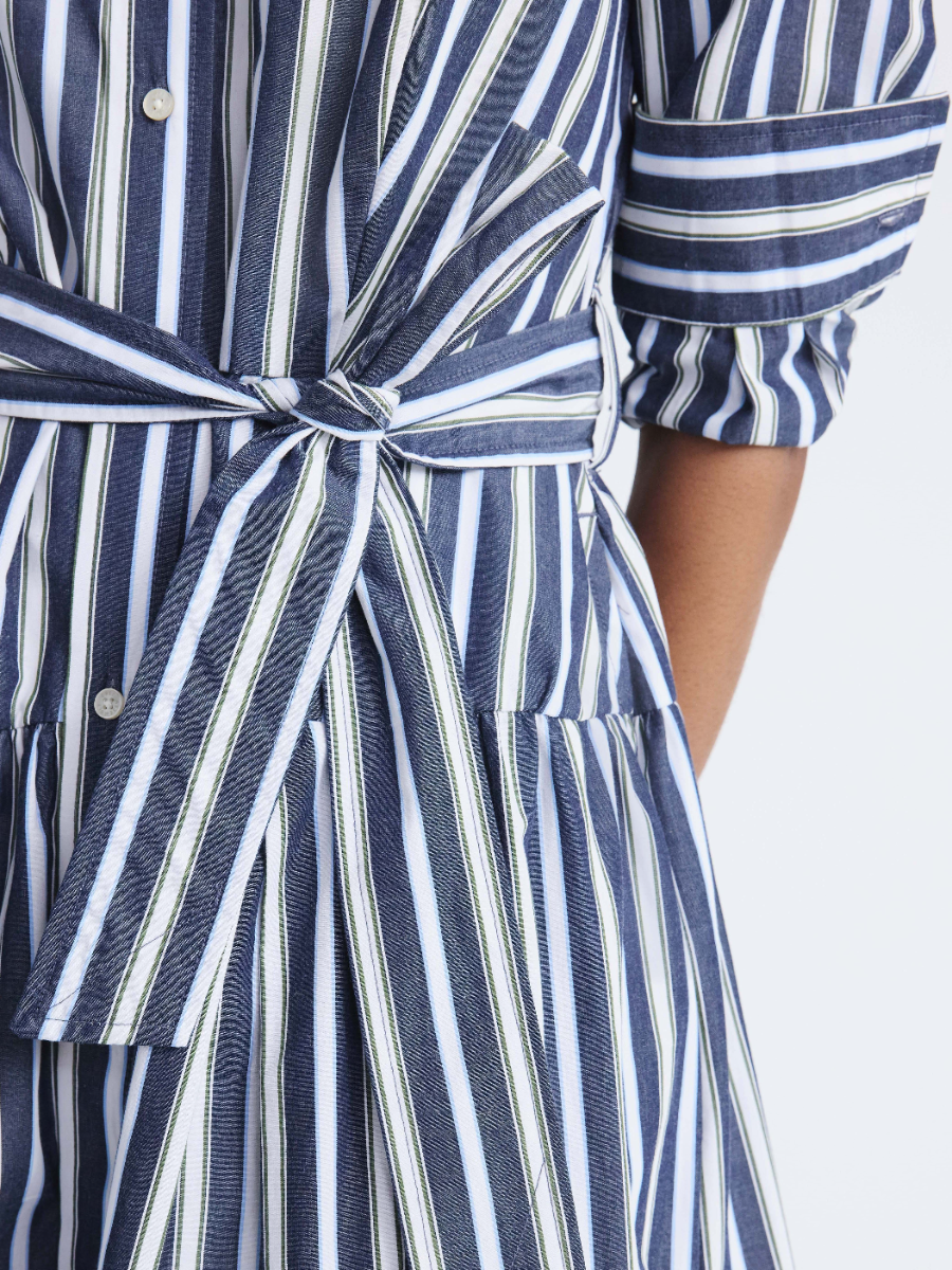 Women's Belted Cotton Maxi Shirtdress With Long Sleeves