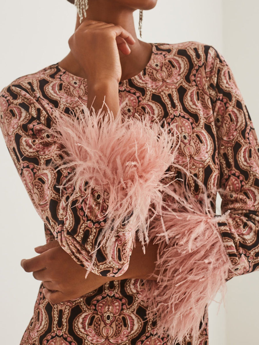 Printed Feathers Sleeve Stretch Maxi Dress